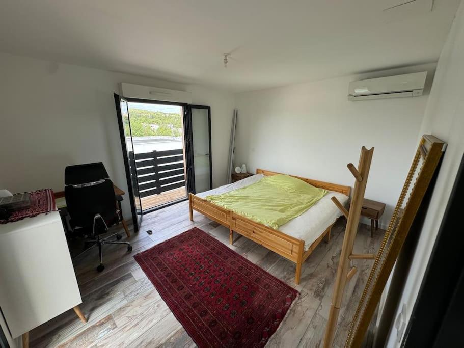 Luxury Villa With Pool And View Juvignac Luaran gambar