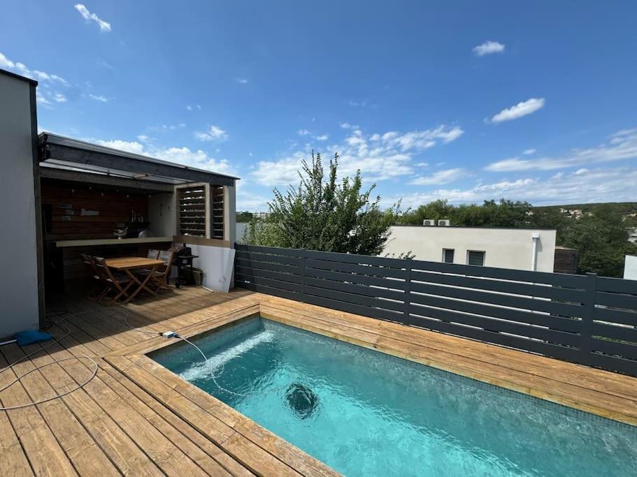 Luxury Villa With Pool And View Juvignac Luaran gambar