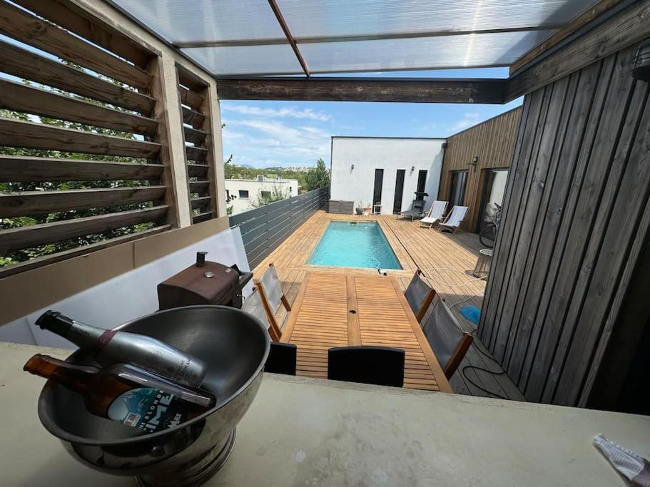 Luxury Villa With Pool And View Juvignac Luaran gambar